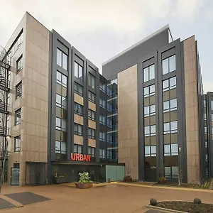 https://corendon-urban-amsterdam-schiphol-airport-hotel.zandvoort-hotels.com