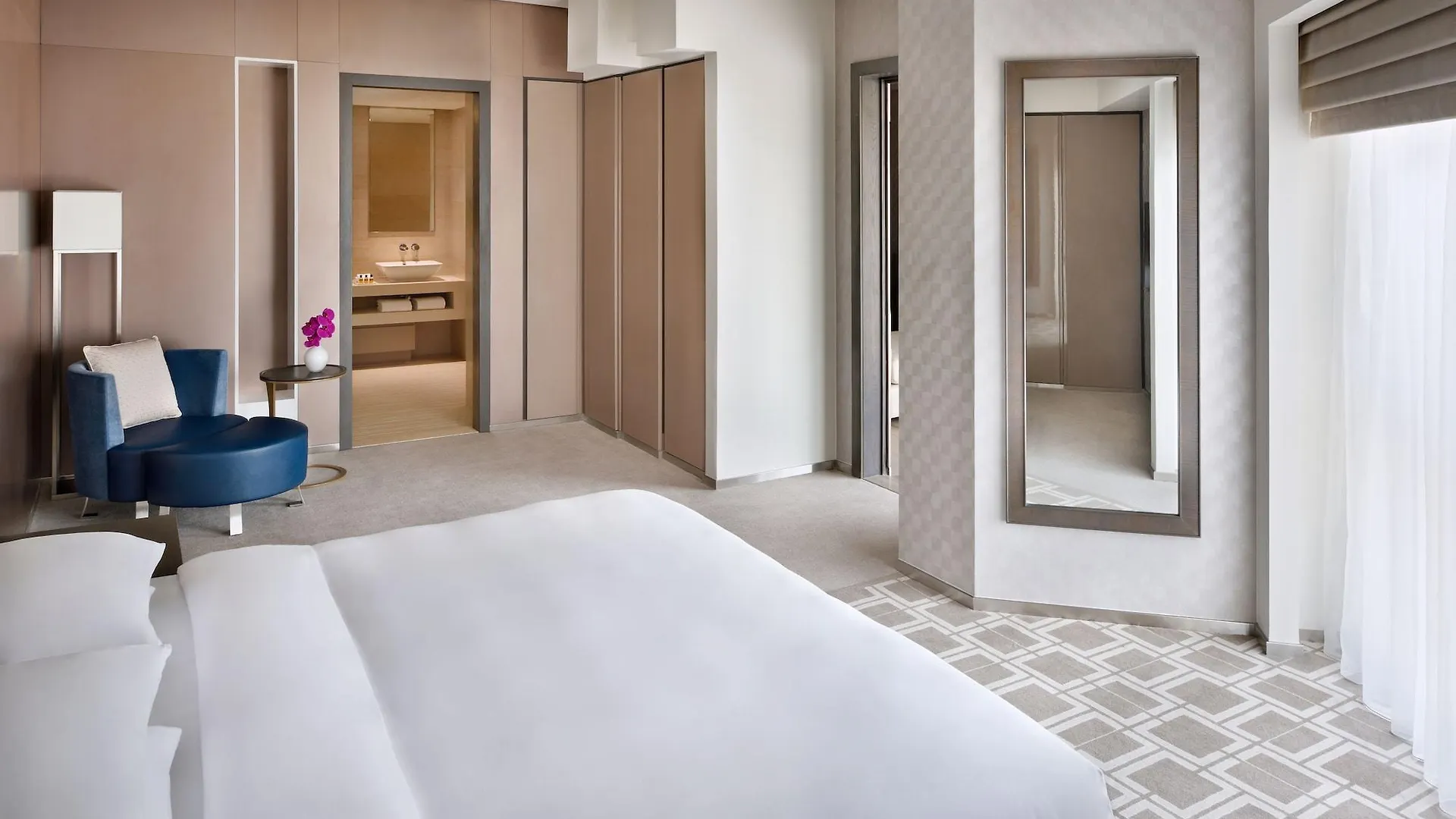 Hyatt Regency Creek Heights Residences Dubai Aparthotel